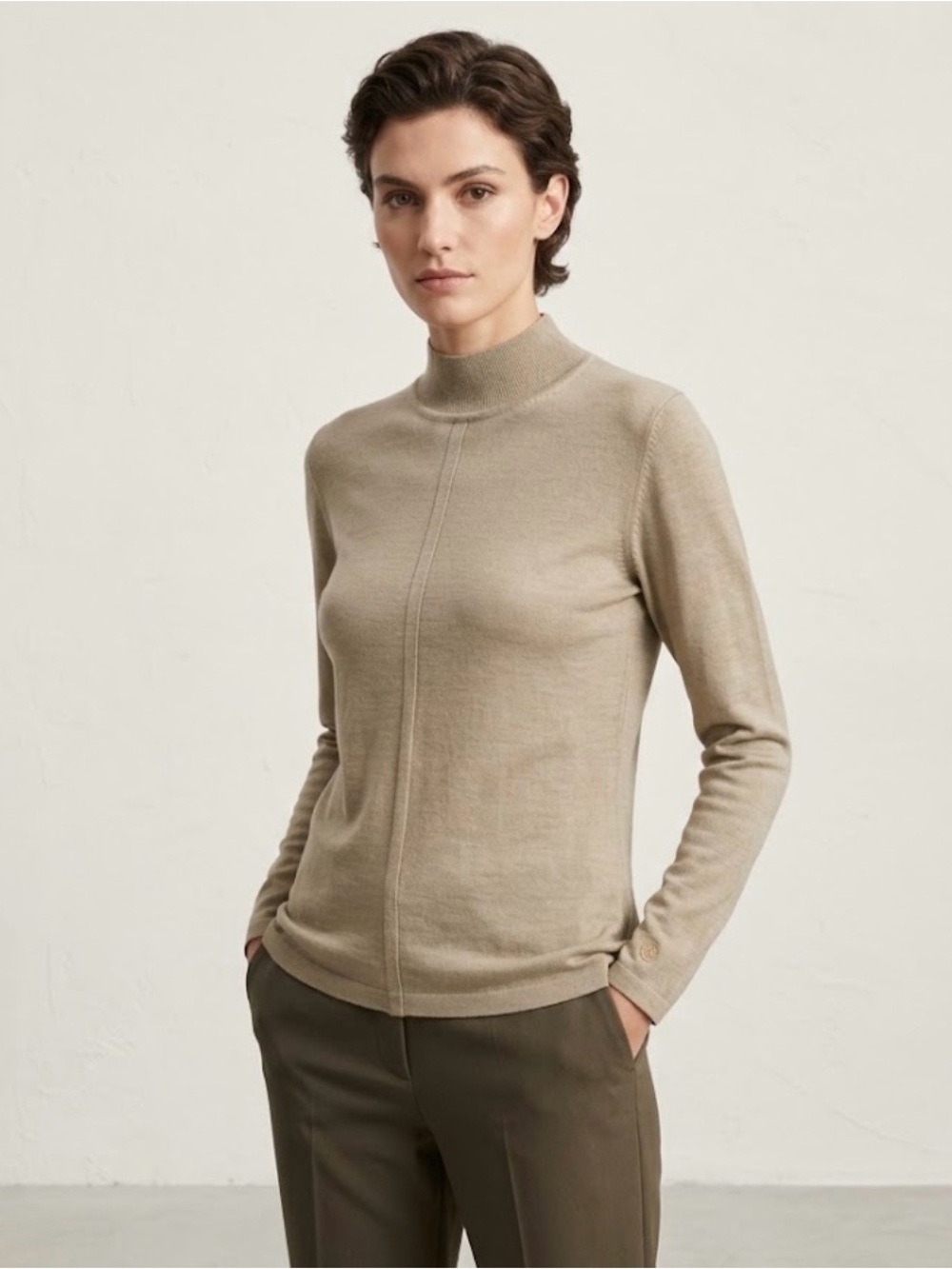 Louis Feraud Taupe Mock Neck Sweater 100% merinowolle estrafine size 8